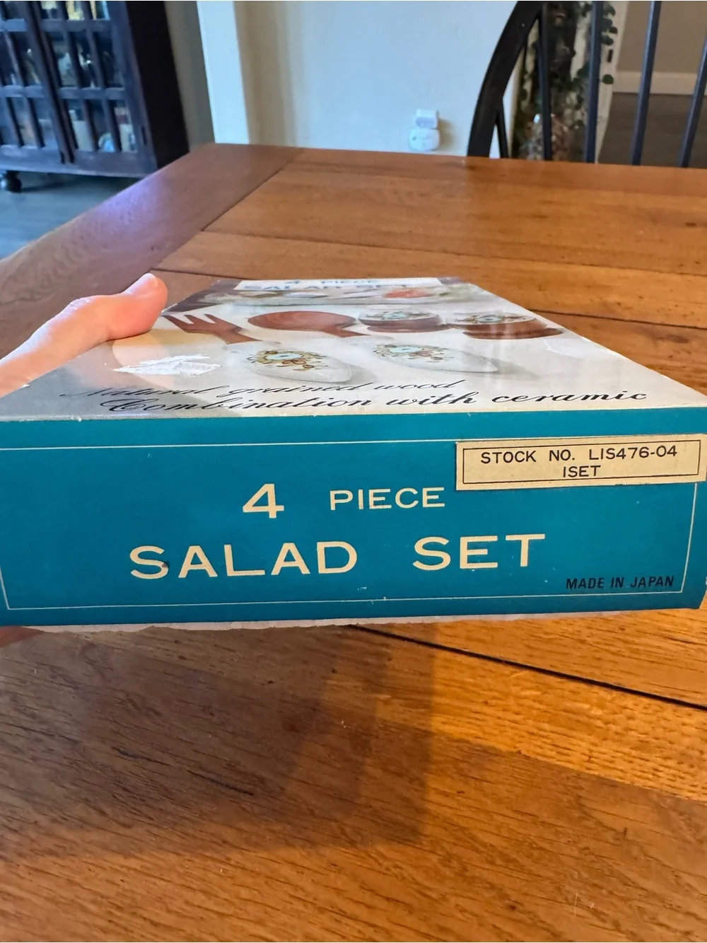 New Vintage 4-Piece Ceramic & Wood Salad Set